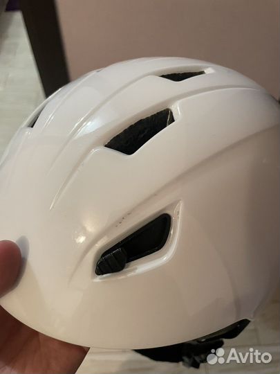 Шлем горнолыжный