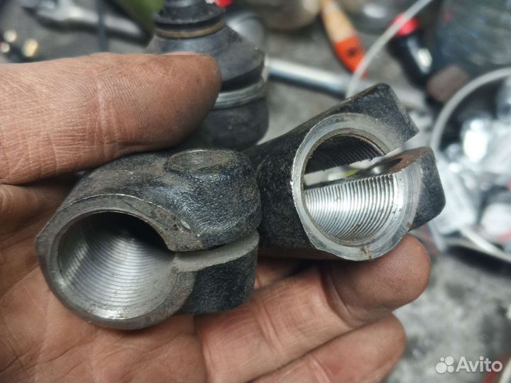 Комплект новых рулевых наконечников калина гранта