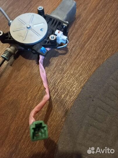 Стеклоподъемник хонда црв 2 поколение