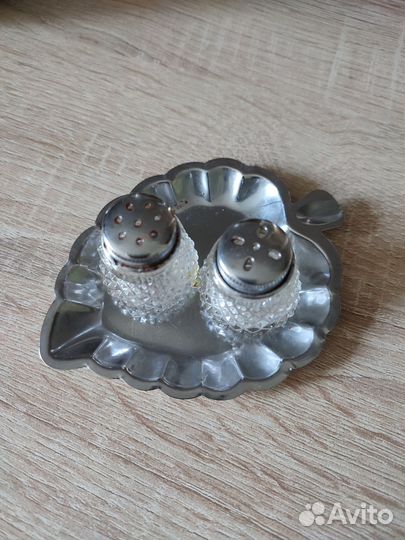 Ножик, солонка, сетка для яиц СССР