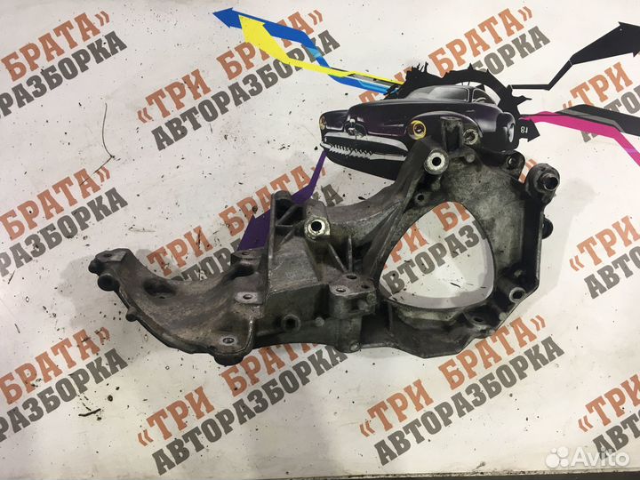 Рено Мастер Кронштейн навесного оборудования