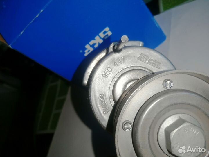 Обводной и натяжной ролики для Volkswagen SKF