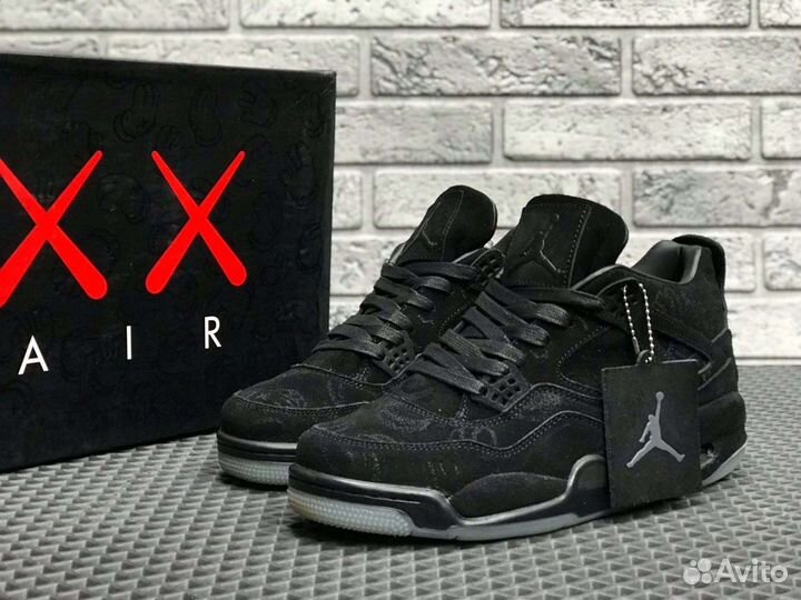 Кроссовки Nike air Jordan 4 Kaws