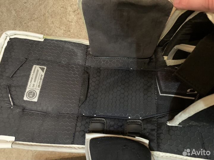 Вратарские щитки bauer S29