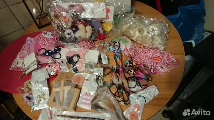 Цена за всё пакетом заколки резинки цепочки крест