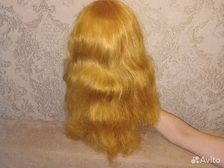 Болванка со штативом для обучения парикмахеров