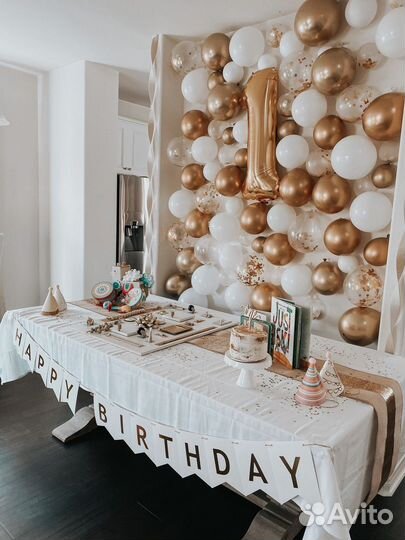 Фотозона, гирлянда из шаров