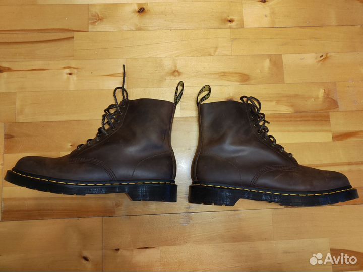 Dr Martens 1460 Pascal Dark Brown