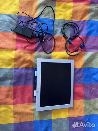 Монитор samsung SyncMaster 152S. 15