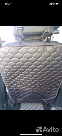 Защита спинок сидений для авто