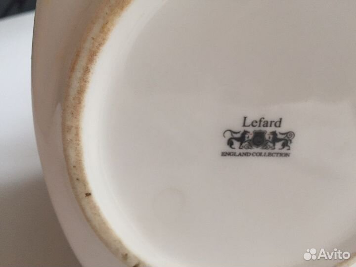 Заварочный чайник и чашка фарфор