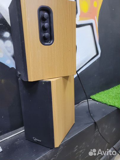 Колонки для компьютера 2.1