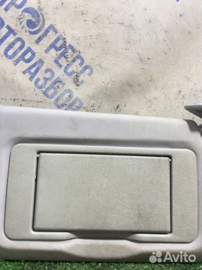 Козырек солнцезащитный правый Mercedes-Benz Clk