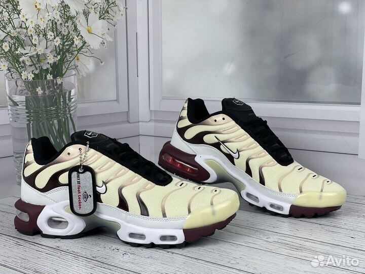 Кроссовки nike air max tn plus