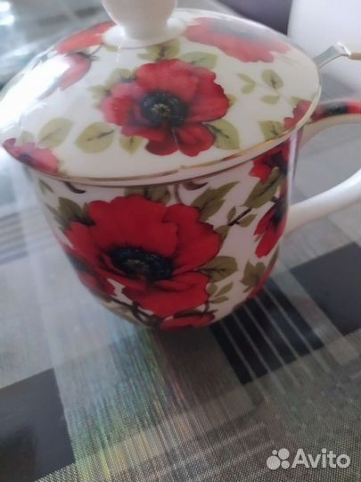 Новая кружка с ситом из фарфора