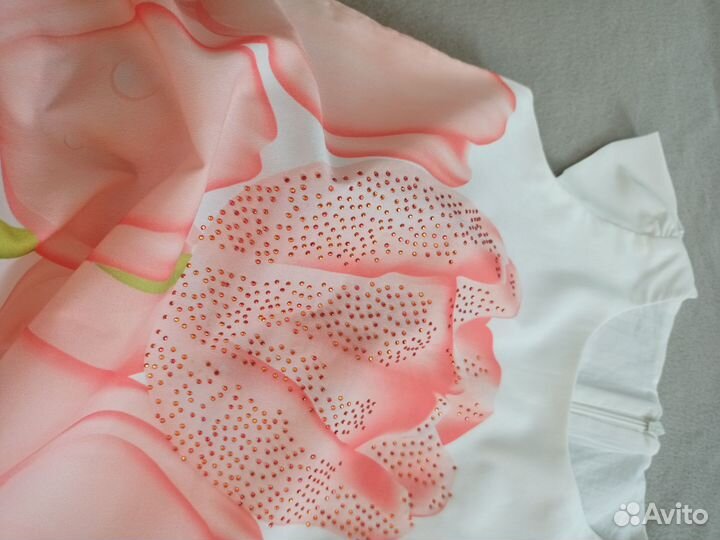 Платье нарядное для девочки 104 110