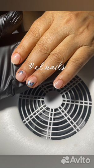 Маникюр на дому