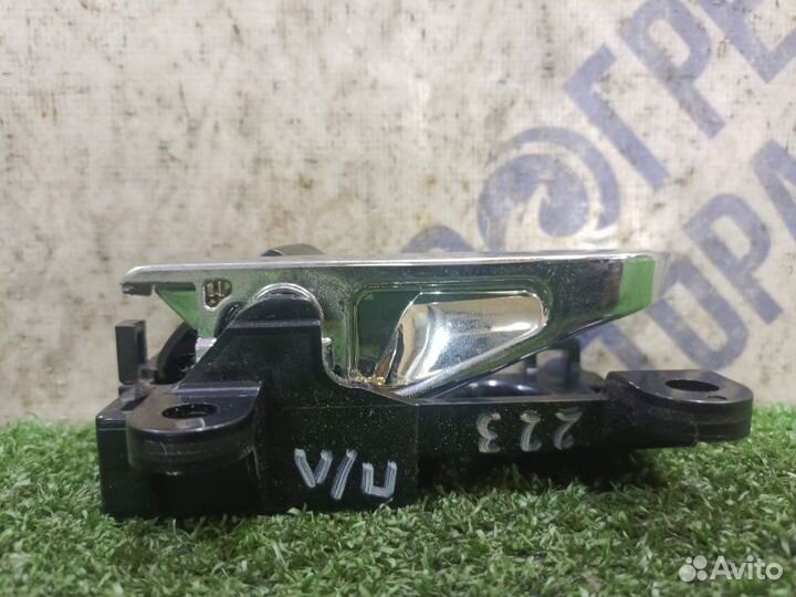 Ручка двери внутренняя передняя левая Toyota Mark