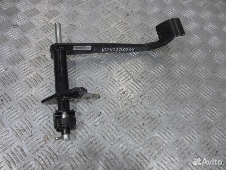 Педаль Volvo 82424679