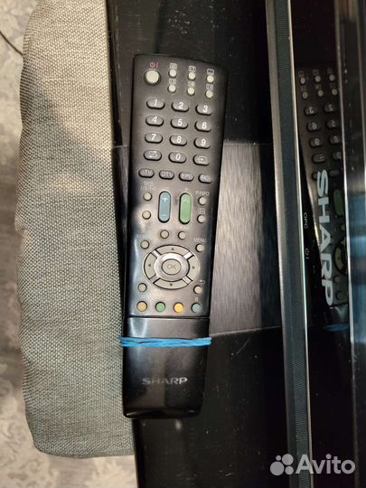 Телевизор Sharp 37 дюймов, рабочий