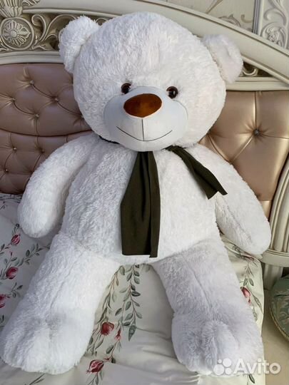 Плюшевый медведь