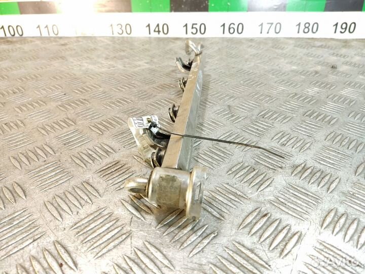 Рейка топливная рампа Audi A3 1996 2003