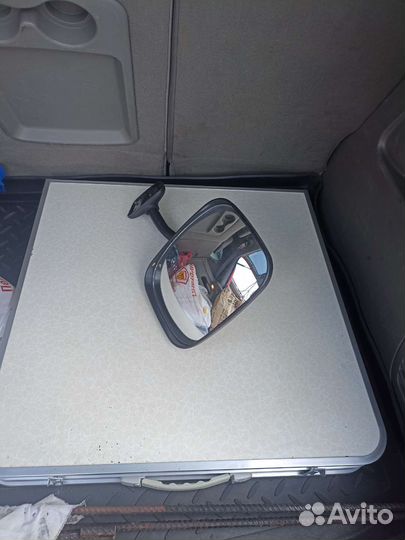 Зеркало заднего вида. Хондай grand starex