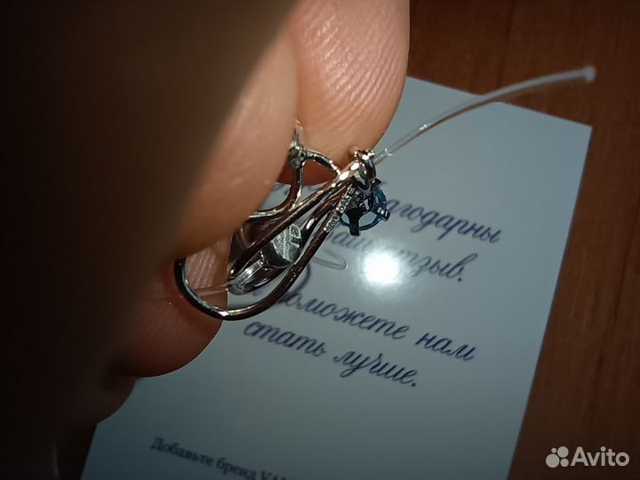 Серебряные серьги разные