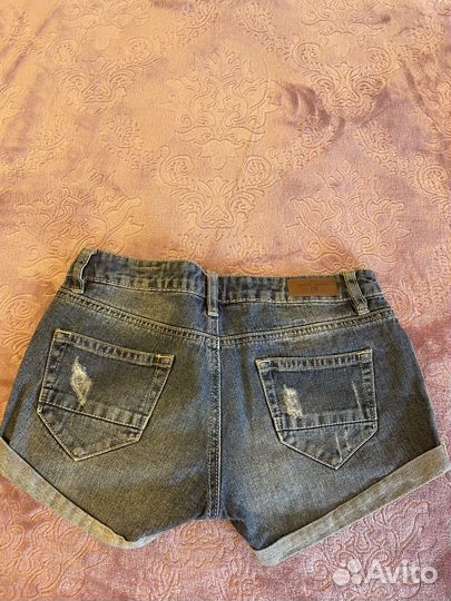 Джинсовые шорты женские 26 размер