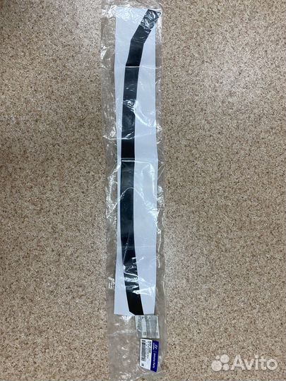 Наклейка рамки двери Hyundai Elantra