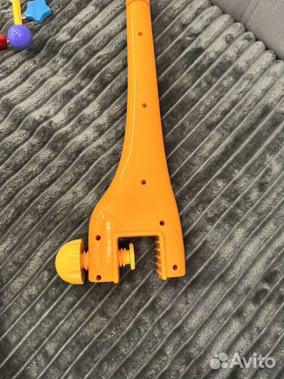 Мобиль на кроватку жирафики