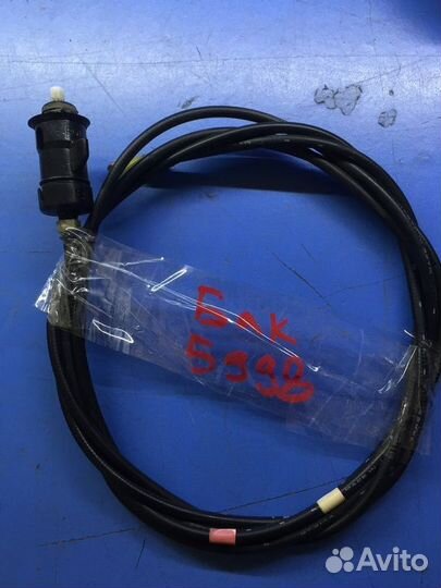 Тросик лючка топливного бака