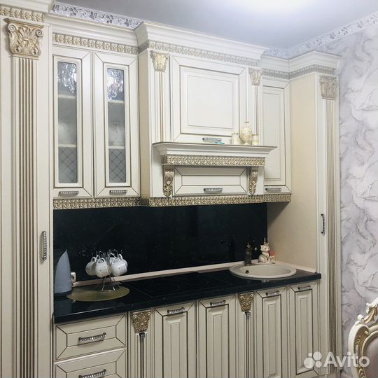 Кухонный гарнитур продаю