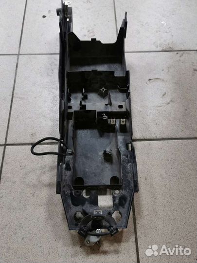 Подкрылок Yamaha FZ8