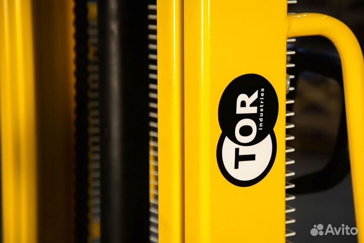 Штабелер-бочкокантователь 0,5 т 2,8 м