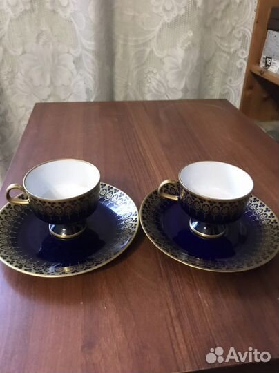 Чайные чашки с блюдцами