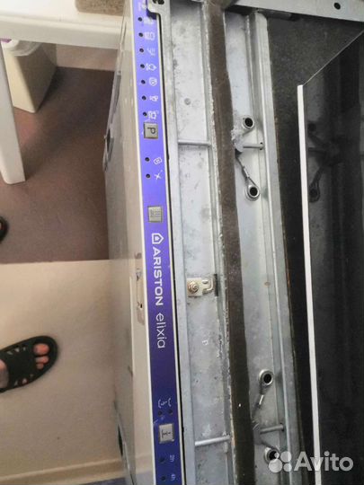 Посудомоечная машина Ariston Li700duo на запчасти