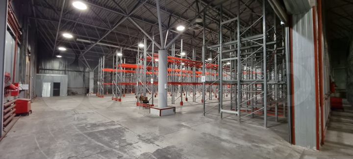 Склад, 2550 м²