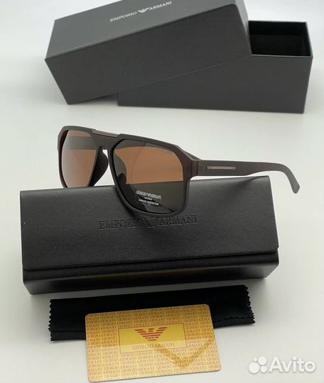 Солнцезащитные очки мужские Armani