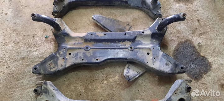 Подрамник передний Mitsubishi Lancer X 10