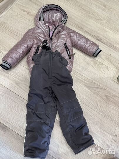 Продам весенний костюм р. 80