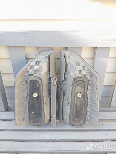 Задние фары, с toyota voxy