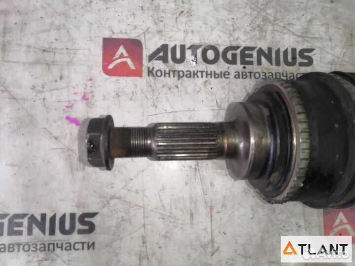 Привод передний правый toyota camry gracia