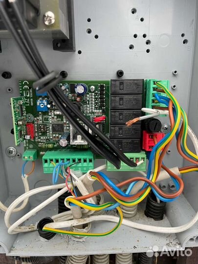 Ремонт автоматических ворот и шлагбаумов