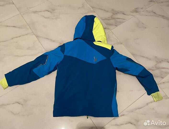 Горнолыжная куртка