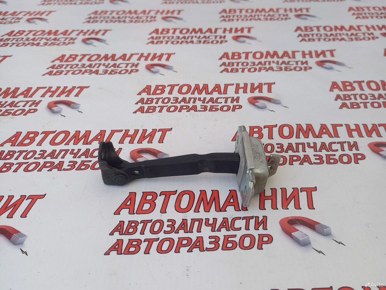 Ограничитель двери задней левой Хендай Крета 1