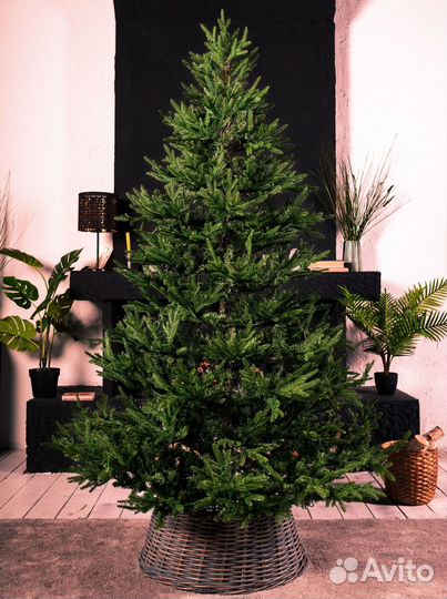 Елка искусственная