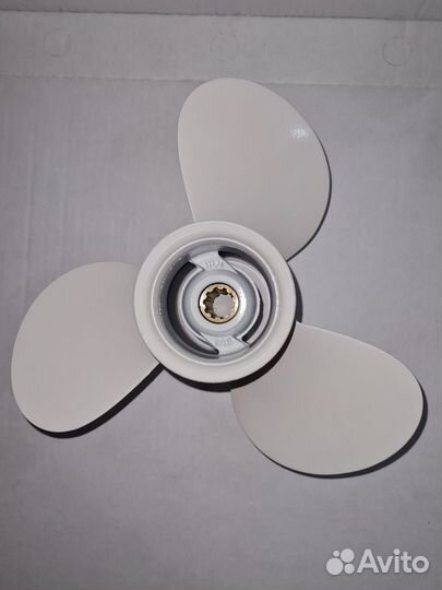 Винт Yamaha 25-30 3x9 -7/8x11 1/4