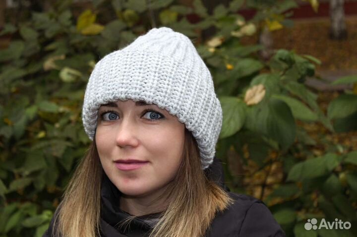 Шапка женская весенняя без флиса