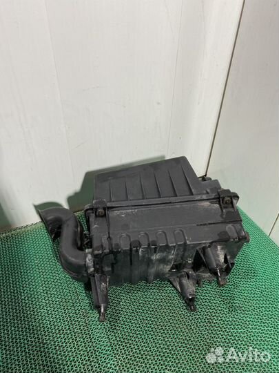 Корпус воздушного фильтра Ford Focus 1